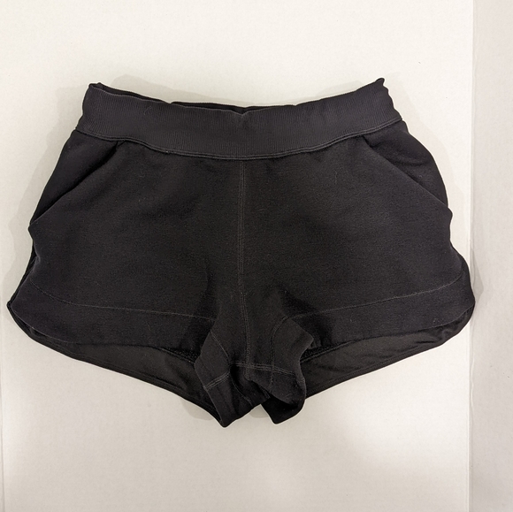 Lululemon sweat shorts - Picture 1 of 4